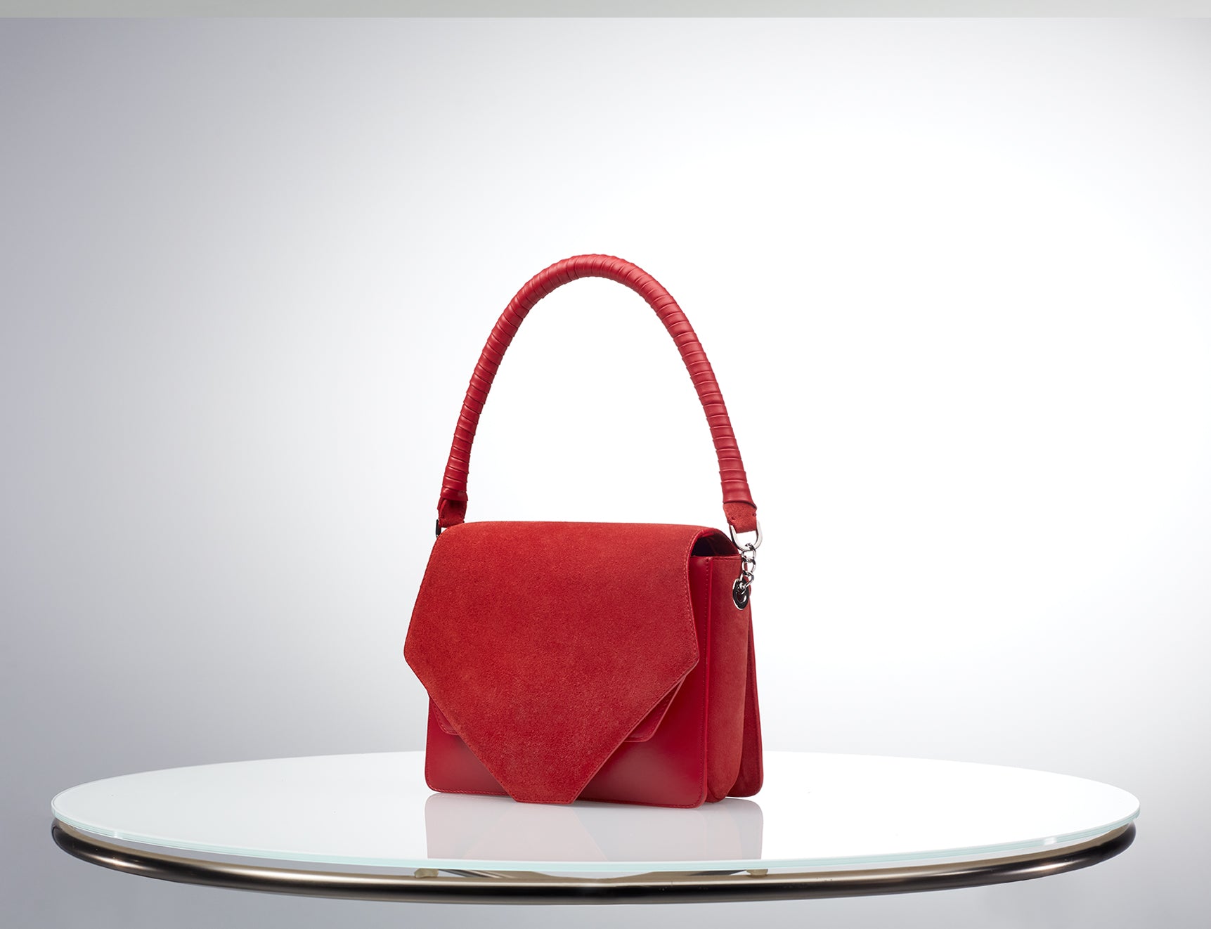 6 Collection Shoulder Bag Red